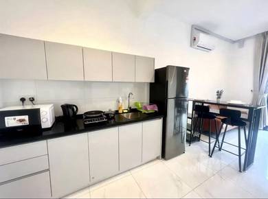 One Equine | Seri Kembangan | Fully Furnished | Brand New | Balcony