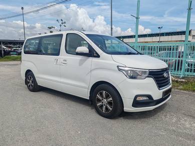 Hyundai GRAND STAREX 2.5 EXECUTIVE PLUS