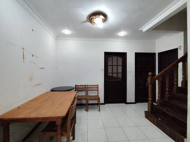 Double Storey Terrace Intermediate, Taman Seng Goon Boulevard, Kuching