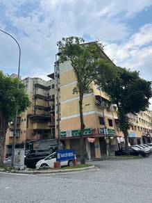 Flat Seri Merdeka , Ampang