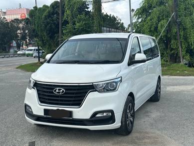 Hyundai GRAND STAREX EXECUTIVE PLUS 2.5L (A)