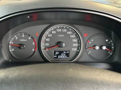 Hyundai GRAND STAREX EXECUTIVE PLUS 2.5L (A)