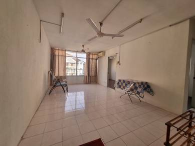 Taman Kristal Apartment