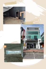 KLEBANG‼️Three Storey Shoplot Office @ Facing Main Road