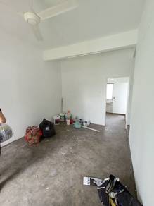 Sri Tebrau @ Original Unit Double Storey 22x75sqft Freehold Town Area