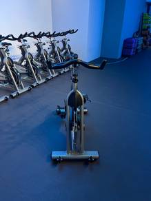 SPINNING BIKE Basikal Exercise Gym Equipment Unit