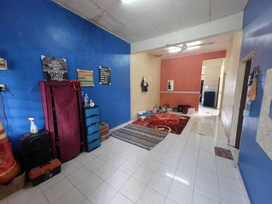 Taman Bintang Senai @ Basic Renovated 22x70sqft Good Condition