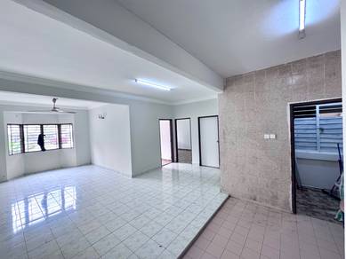 Mutiara Subang Apartment Shah Alam Ground floor unit