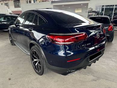 Mercedes Benz GLC300 4MATIC COUPE 2.0L (A)