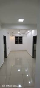 Straits Garden Home - 1 Car Park - Kitchen Cabinet - R1400