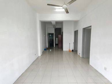 Tingkat 1 Apartment Dataran Otomobil Seksyen 15 Shah Alam