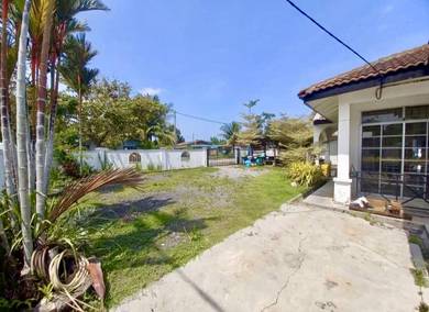 Corner Lot Semi D Taman Rakyat