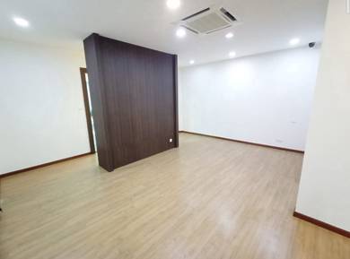 FACING MAIN ROAD 1st Floor Office Tasik Utama Ayer Keroh Mitc Melaka