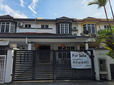 2.5 Storey Renovated house at Seksyen 7 Shah Alam Jalan Kristal