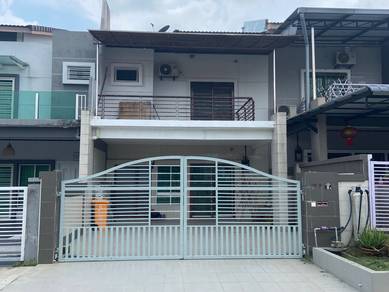 Very nice n renovated double storey terrace in Bandar Sri Sendayan