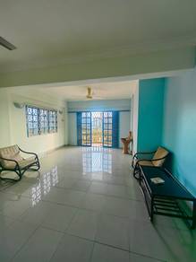Bukit Awansari (OG Court)