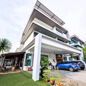 CORNER LAMAN VILLA 3 Storey Bungalow @ Laman Villa, Pekan Baru Klang