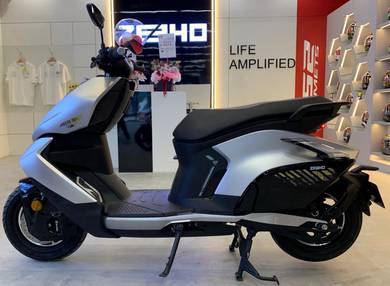 ZEEHO AE8S  (EV SCOOTER) Ready Stock