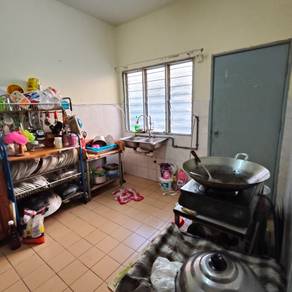 2-storey-Terraced-House-for-sale-Seri-Kembangan-Selangor-3