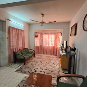 2-storey-Terraced-House-for-sale-Seri-Kembangan-Selangor-1