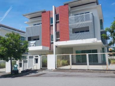 Kajang Nadayu 92 Semi-D 3 sty House (Brand New) For Sale