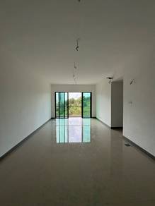 Aster Residence Sungai Long , Freehold , Corner Lot , New Unit