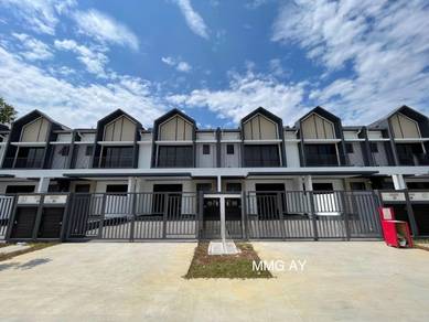 【Below Market Value 】Lyra @ Bukit Raja Brand New 2 Storey House