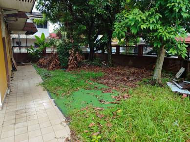 Taman Sri Rampai2 storey house Freehoold corner lot Extra land 26ft