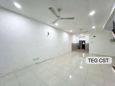 FOR RENT / 出租  Bukit Raja - nahara Double Storey - New refurbished