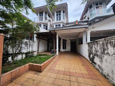 NEWLY PAINTED 2.5-storey Terraced AMPANG Bukit Antarabangsa