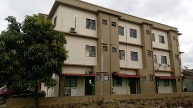Kg Selayang Indah, 3sty Bungalow For Sale