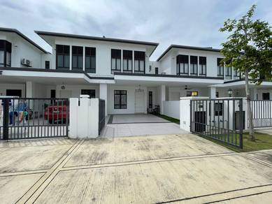 Graham Garden Ecograndeur 4 bilik dan Fully Furnish