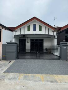 Single storey bandar putra kulai jalan tiong cantik untuk dijual