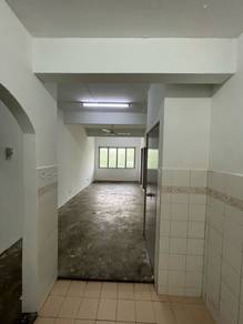 Sri Begonia @ Bandar Puteri,Puchong-near LRT-Blok B Tkt 4-Ready unit
