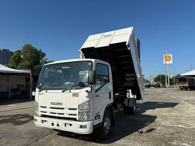ISUZU NPR75 Steel Tipper
