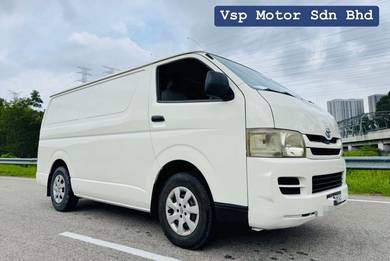 Toyota HIACE 2.5 (M) Panel Van