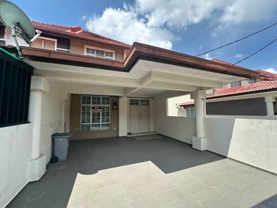 RENOVATED ENDLOT! 2 Storey Taman Semabok Perdana, Melaka.