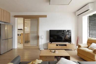 HELP RENT OUT !【 99% Furnish FREEHOLD 2-3 ROOM 】5 Mins to Midvalley !!