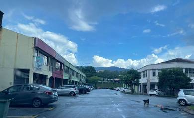 2storey Rawang Putra shop