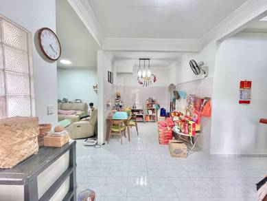 Bukit Indah 2-sty Corner/landsize 3756sf/5bedrooms