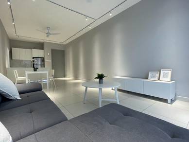 Vertu Resort,High Floor,Poolview Cozy,Fully Furnished,2 Single Parking