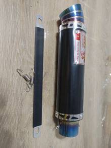 redleo exhaust