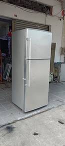 Cun condition LG 2door fridge 400L berfungsi baik