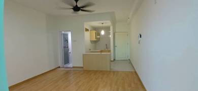Prima Regency Service Apartment