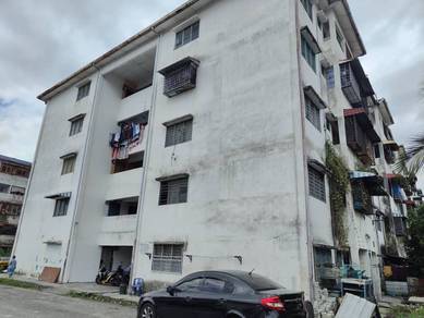 BOLEH FULL LOAN Flat Bandar Teknologi Kajang Seksyen 3, Tingat 3