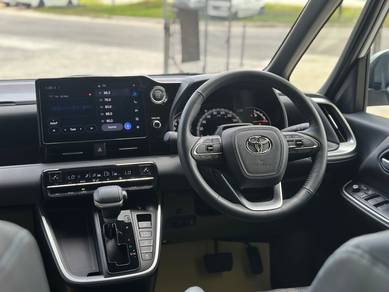 Toyota VOXY 2.0 S-Z