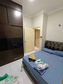 U Place, University Place, Gelugor, 1000sft