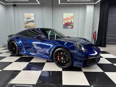 Porsche 911 CARRERA 4S 992 - Gentian Blue (A)