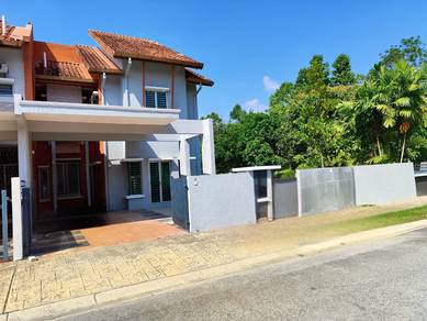 For Sale Corner Lot Double Storey Alam Sari Bangi Tanah Luas