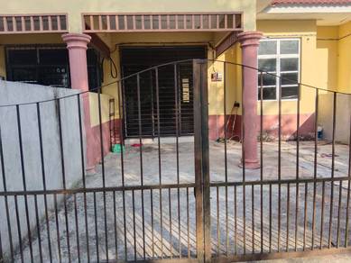 Rumah Teres Beli dan bayar RM800 sebulan